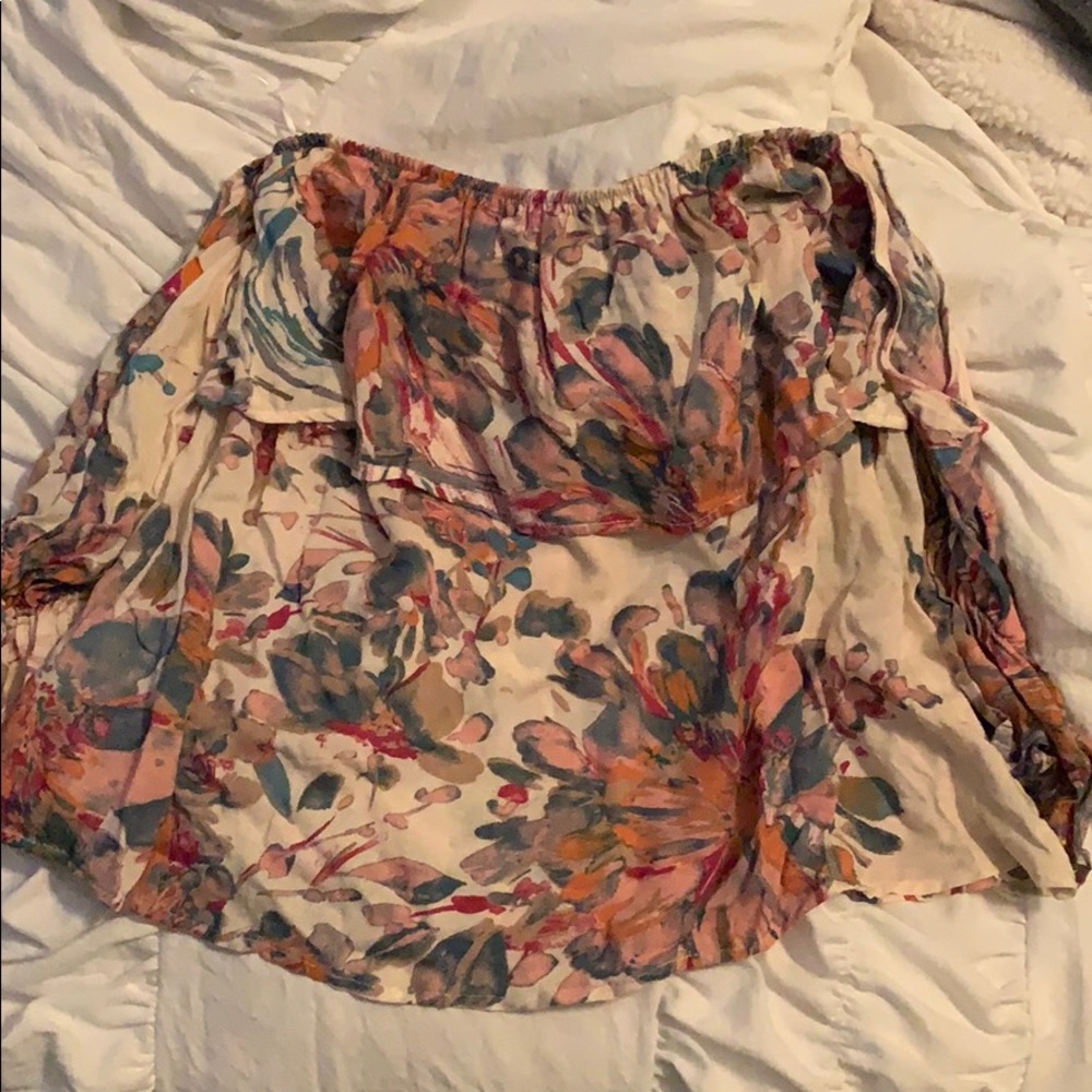 PPLA brand new off the shoulder blouse
